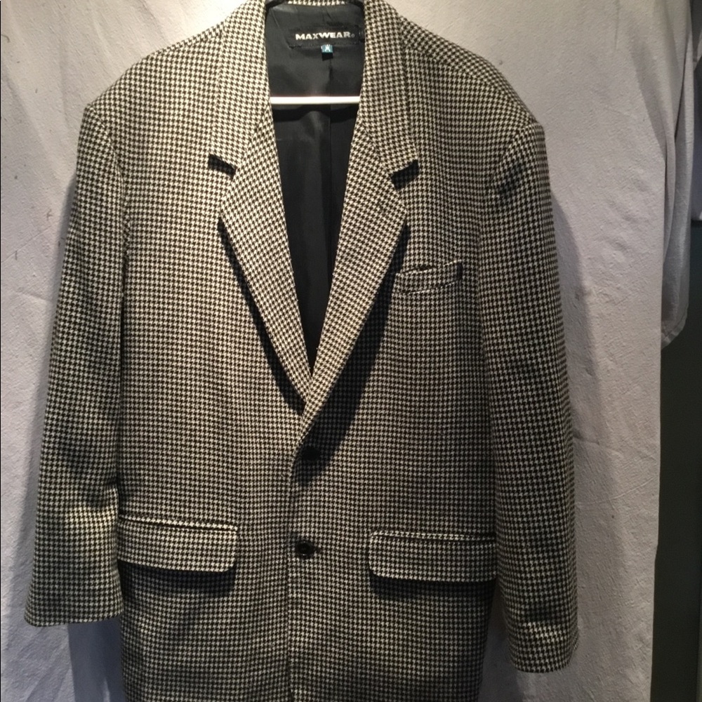 Tweed Maxwear 2-button suit coat
